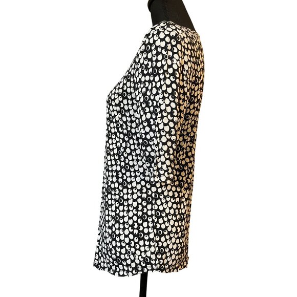 Apt. 9 scoopneck Top - Women’s Size Medium - black & white - Excellent Condition - Picture 5 of 10